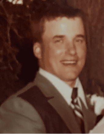 Dennis MacNaught Obituary